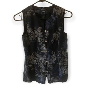 3/$15 Izod 100% washable silk floral sleeveless button down top